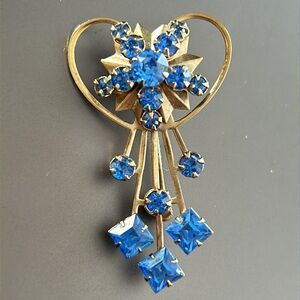 Blue Crystal Star and Heart Gold Tone Brooch Vintage